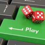 How do online slots influence gambling trends?